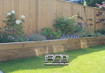 Raised Flower Beds & Landscaping